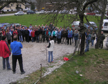 Slika_1_prikaz rezi visokodebelnega sadnega drevesa_Škof_T